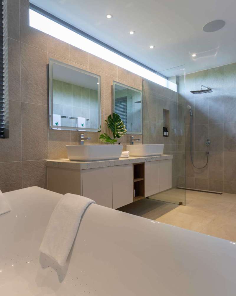Master Bath